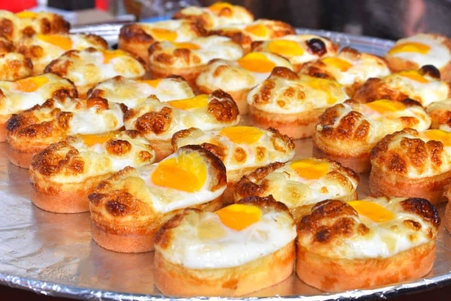 20 Best Korean Winter Foods: Street Snacks And Hot Dishes 12 Gyeran-ppang Korean street food egg bread