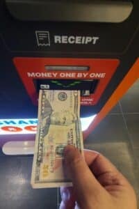 WOWPASS Korea Review: How To Use WOWPASS With T-Money 2024 17 Adding USD to a WOW Exchange Machine