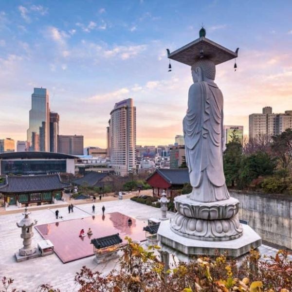 Where To Stay In Seoul 2024: District Guide For Tourists 63 Bongeunsa Temple in Gangnam District