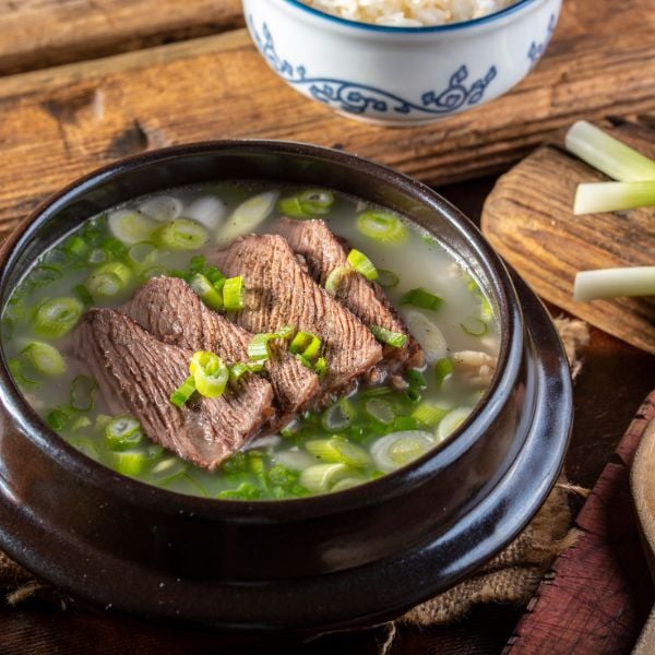 What To See And Do in Bukchon Hanok Village Seoul In 2024 18 Bowl of Seollongtang in Seoul