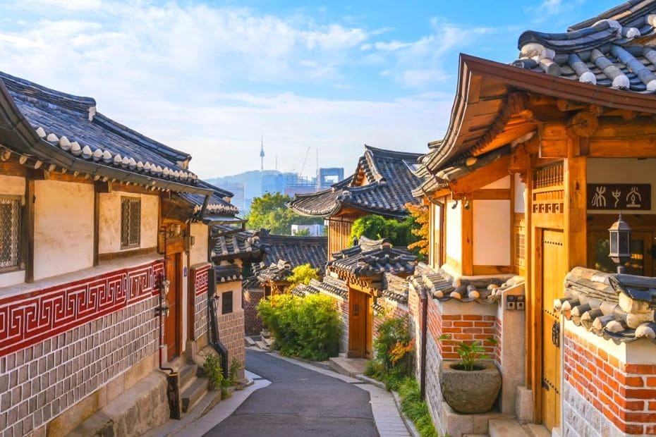 Discover Seoul Pass Itineraries That Save You Money 2024 12 Exploring Bukchon Hanok Village, Seoul, is one of the best summer activities in Korea