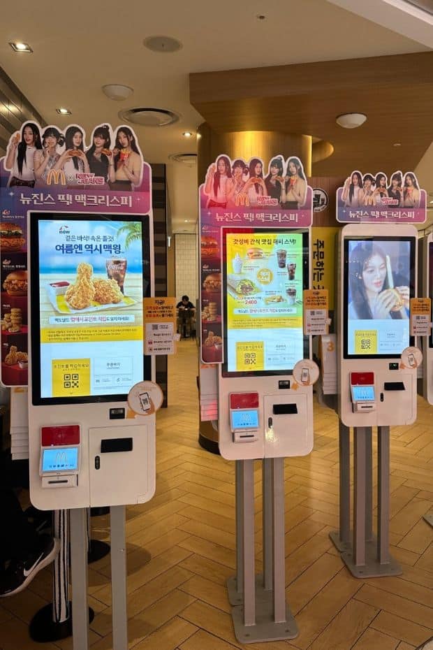 WOWPASS Korea Review: How To Use WOWPASS With T-Money 2024 6 Cash-free terminal in McDonalds Korea