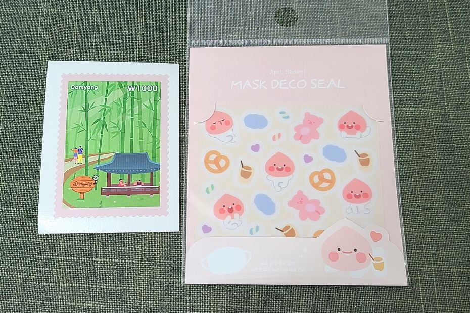 Daebak Box Review 2024: Korean Gift Box Delivered To You 13 Damyang Sticker and Kakao Mask Deco Seal