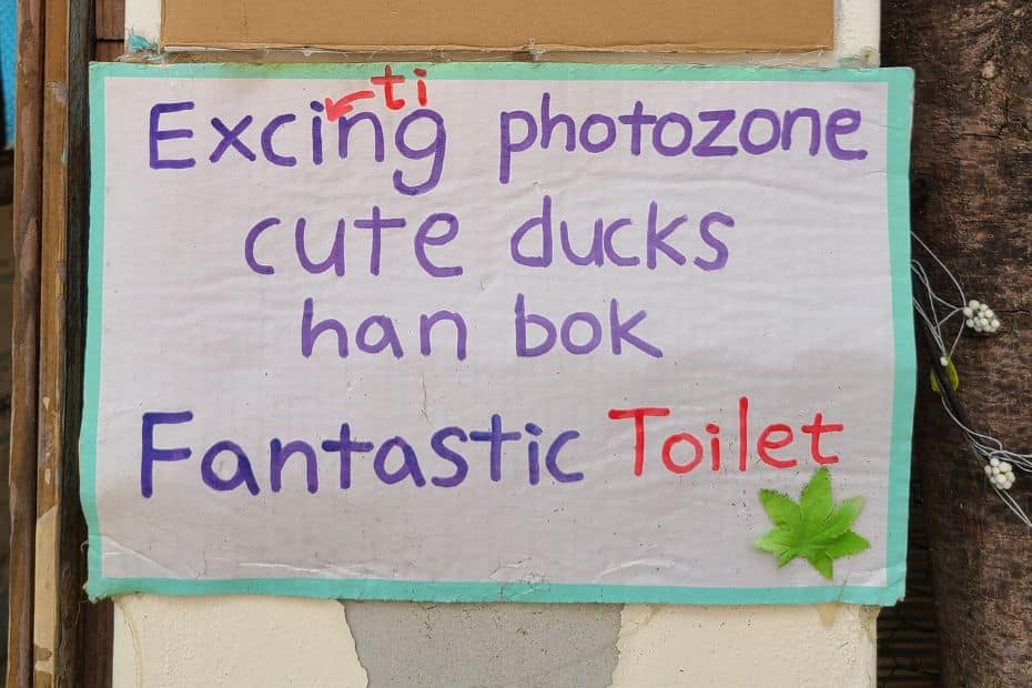 Korean Public Toilets: What Are Restrooms In Korea Like? 16 Funny sign about a Korean public toilet in Busan