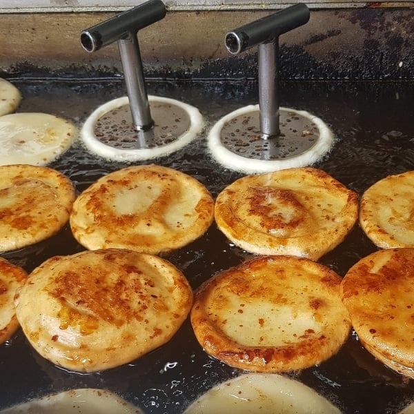 20 Best Korean Winter Foods: Street Snacks And Hot Dishes 5 Hotteok Korean Sweet Pancakes