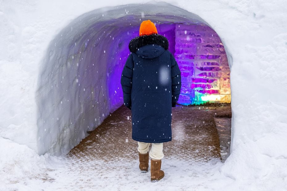 Is The Chilgapsan Ice Fountain Festival 2024 Worth Visiting? 5 Ice cave at the Chilgapsan Ice Fountain Festival Korea
