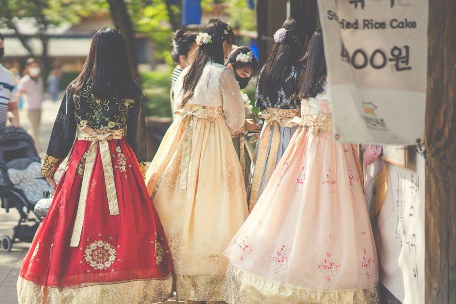 Klook Pass Seoul 2024: Better Than The Discover Seoul Pass? 12 Klook Pass Seoul Hanbok Rental Experience