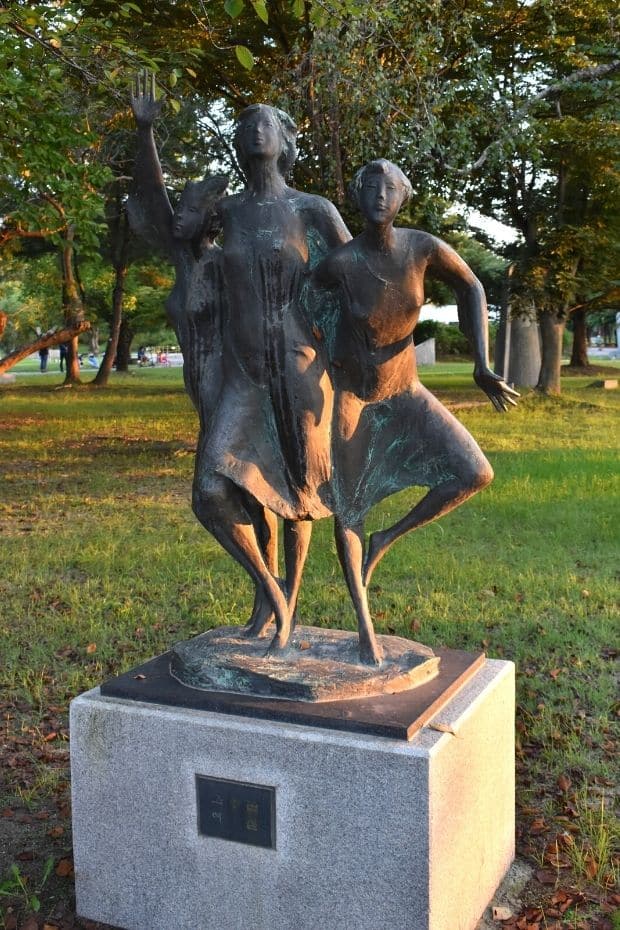 10 Things To Do In Buyeo 2024: UNESCO World Heritage City 24 Statues in Gudeurae Sculpture Park, Buyeo