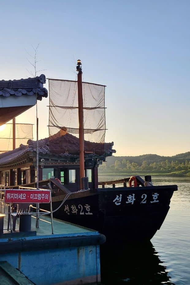 10 Things To Do In Buyeo 2024: UNESCO World Heritage City 22 Baegmagang River Cruise Ferry