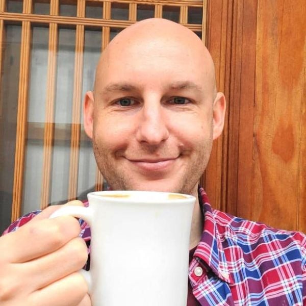 Man drinking coffee Man drinking coffee