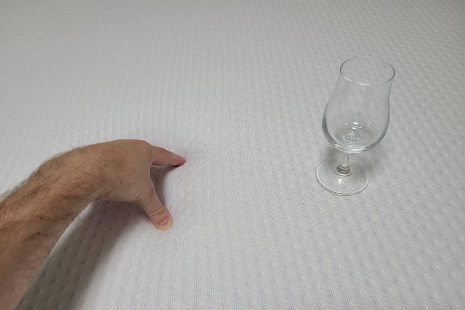 Emma Mattress Korea Review 2024: A Great Night's Sleep 17 Motion Isolation Test of Emma Mattress Korea