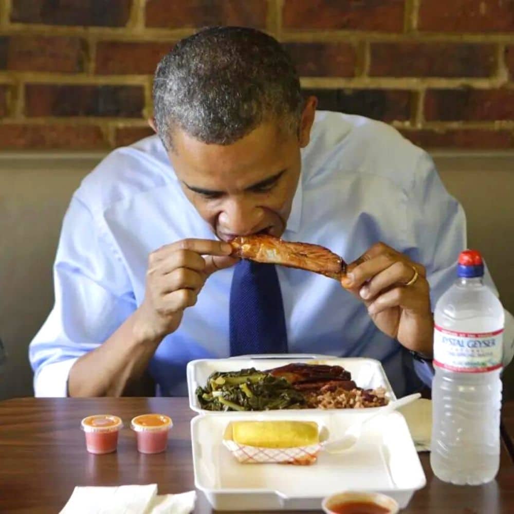 Korean Etiquette, Culture And Manners: 35 Useful Insights 18 Obama Eating With His Fingers