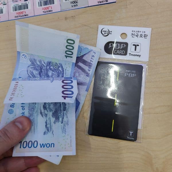 Korea's T-Money Card: The Ultimate Guide 2024 36 Paying cash to top-up a T-Money Card