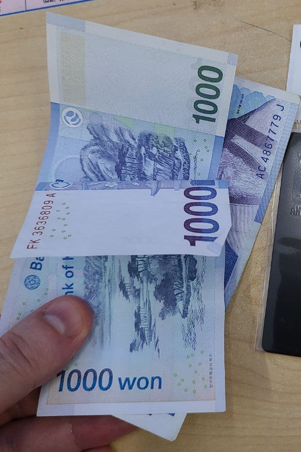WOWPASS Korea Review: How To Use WOWPASS With T-Money 2024 54 Paying in cash to top up T-Money