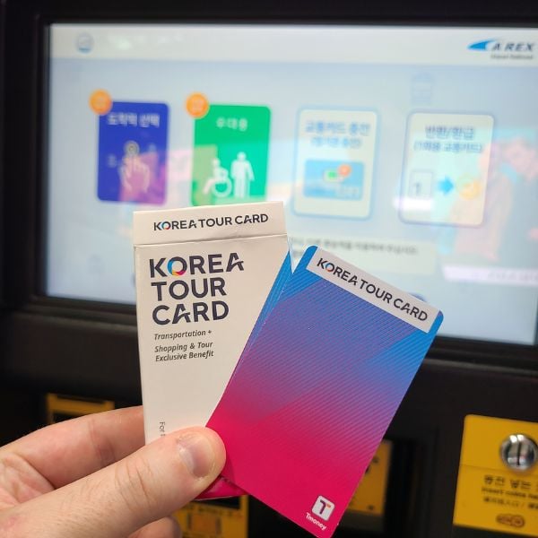 Recharging Korea Tour Card At Subway Recharging Korea Tour Card At Subway