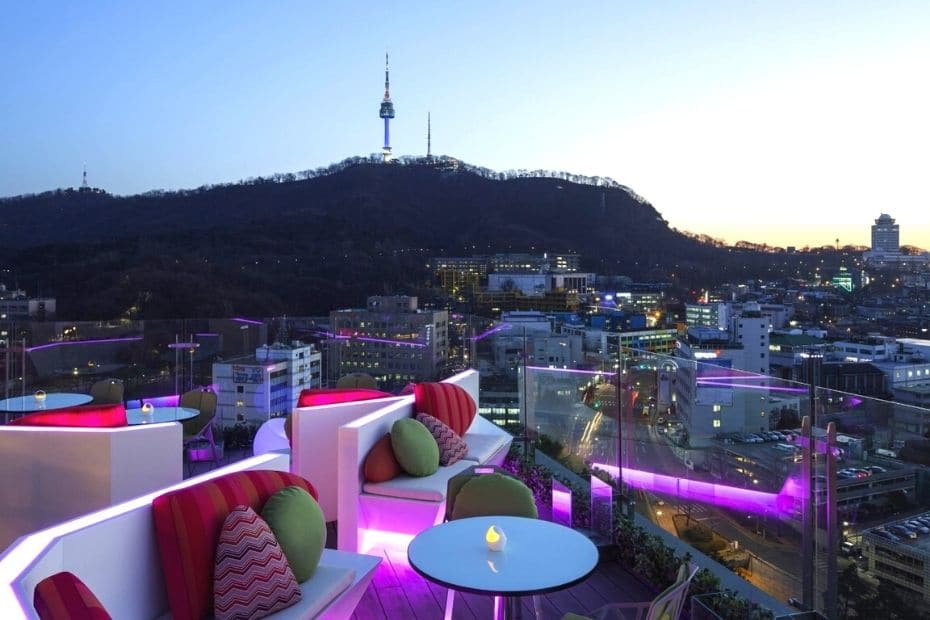 20 Cool Summer Activities In Korea: Korean Summer 2024 26 Rooftop bar in Seoul