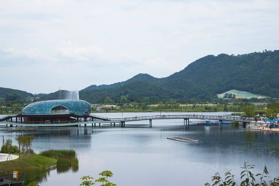 15 Best Places To Go Cycling In Korea: From Coast To Mountains 23 Sejong Lake In Korea