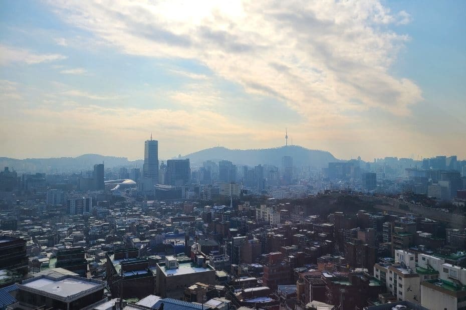 How Many Foreigners In Korea Are There? 2024 Updated Stats 12 Seoul city skyline