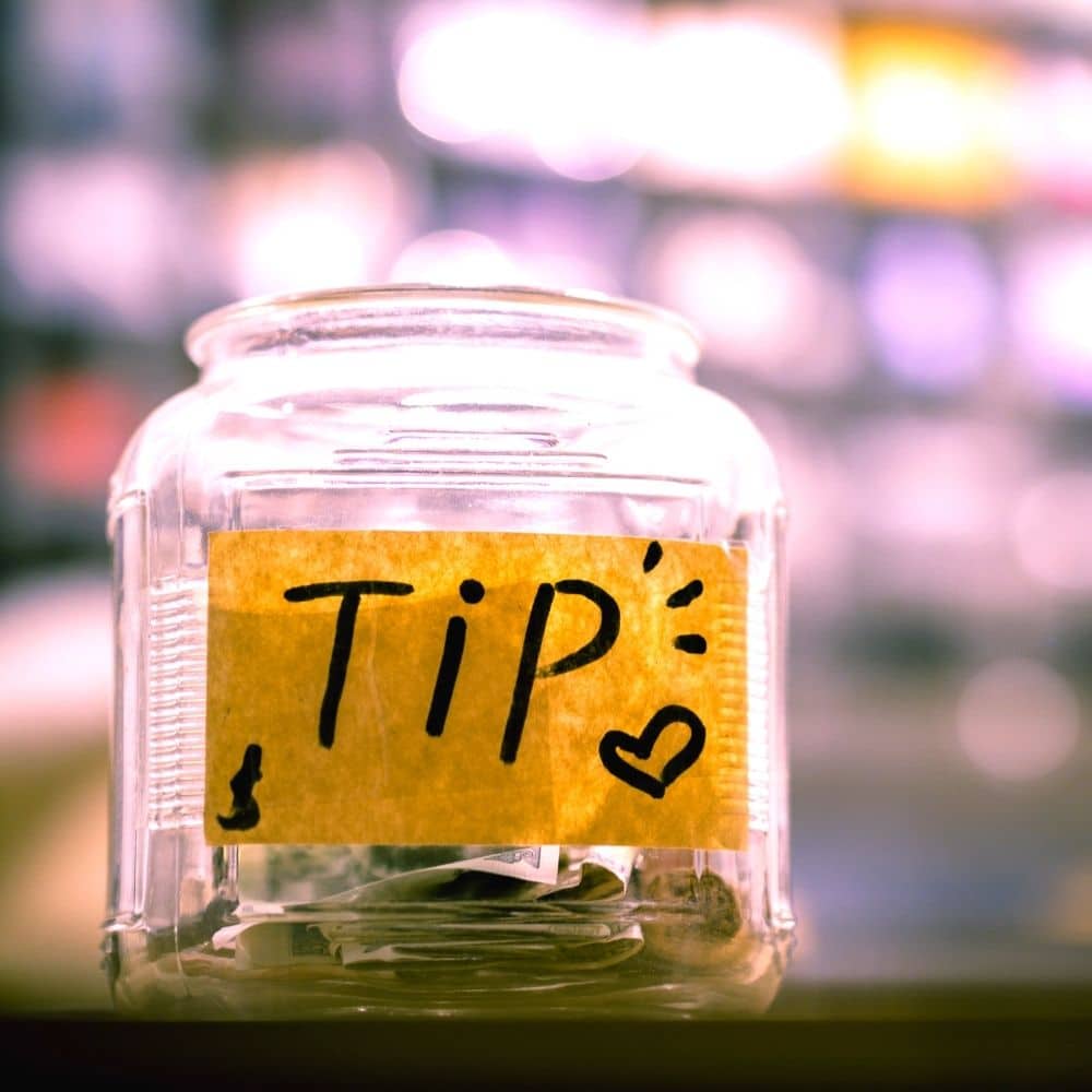 Korean Etiquette, Culture And Manners: 35 Useful Insights 24 Should You Tip In Korea