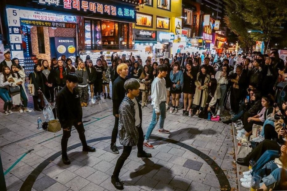Where To Stay In Seoul 2024: District Guide For Tourists 59 Street performers in Hongdae district
