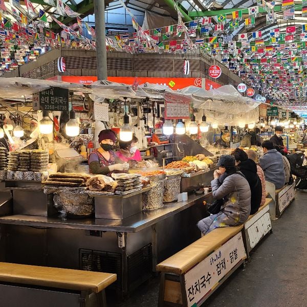 30 Best Free Things To Do In Seoul: Cheap Fun In Seoul 2024 17 Traditional market in Seoul