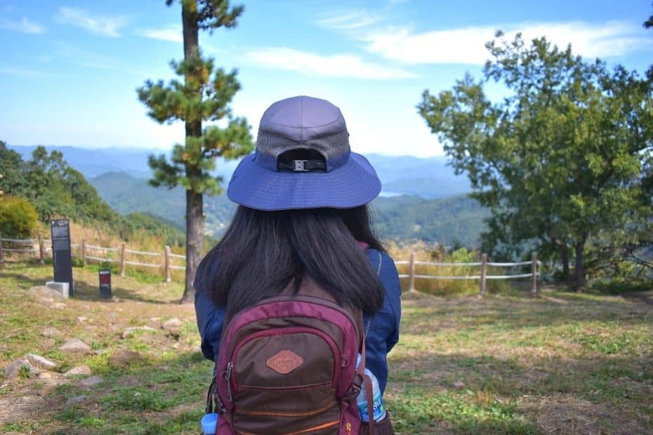 When To Go Hiking In Korea: Seasonal Hiking Guide 2024 14 Untitled design 2021 04 04T132923.134