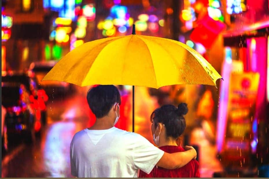 Rainy Day In Seoul: 50 Fun Indoor Activities In Seoul 2024 57 Korean couple walking together in the rain