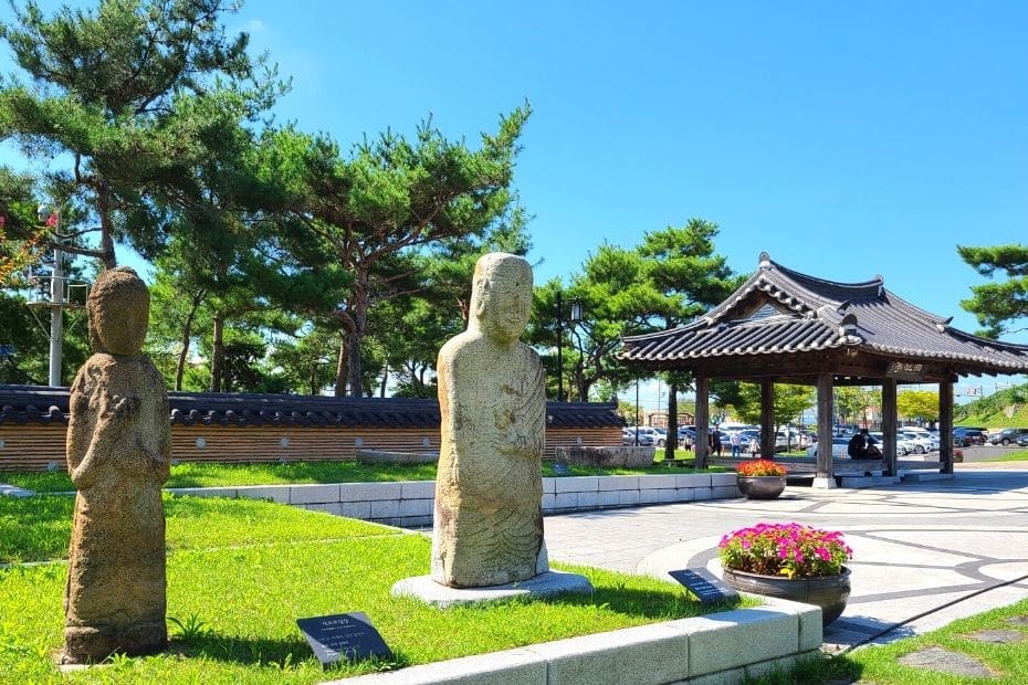 10 Things To Do In Buyeo 2024: UNESCO World Heritage City 9 Statues outisde Buyeo National Museum