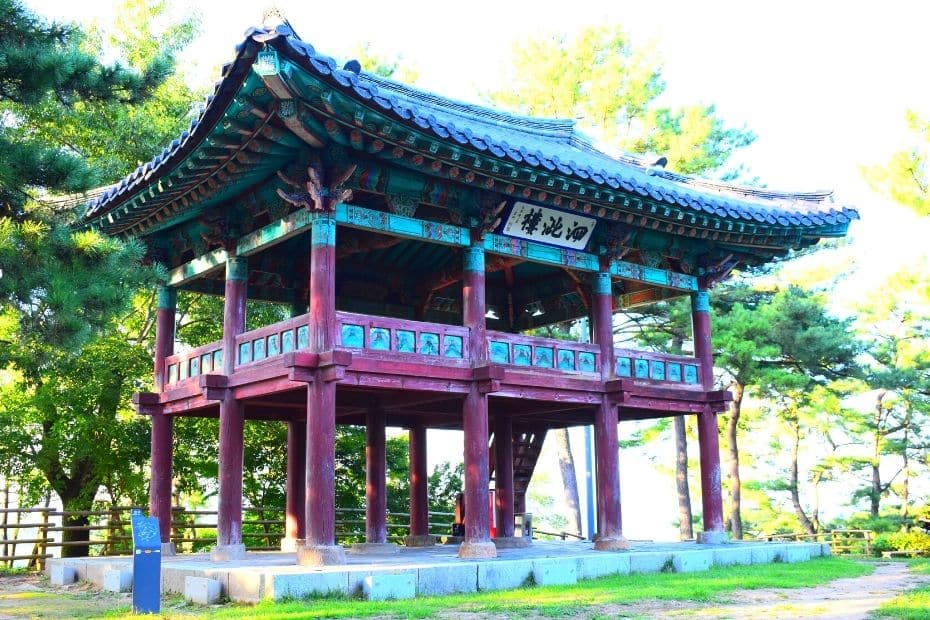 10 Things To Do In Buyeo 2024: UNESCO World Heritage City 15 Salaju Pavilion in Busosanseong Fortress, Buyeo