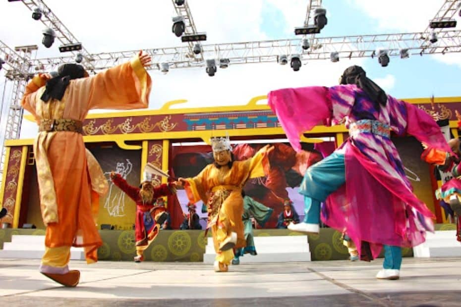 10 Things To Do In Buyeo 2024: UNESCO World Heritage City 37 Baekje Cultural Festival