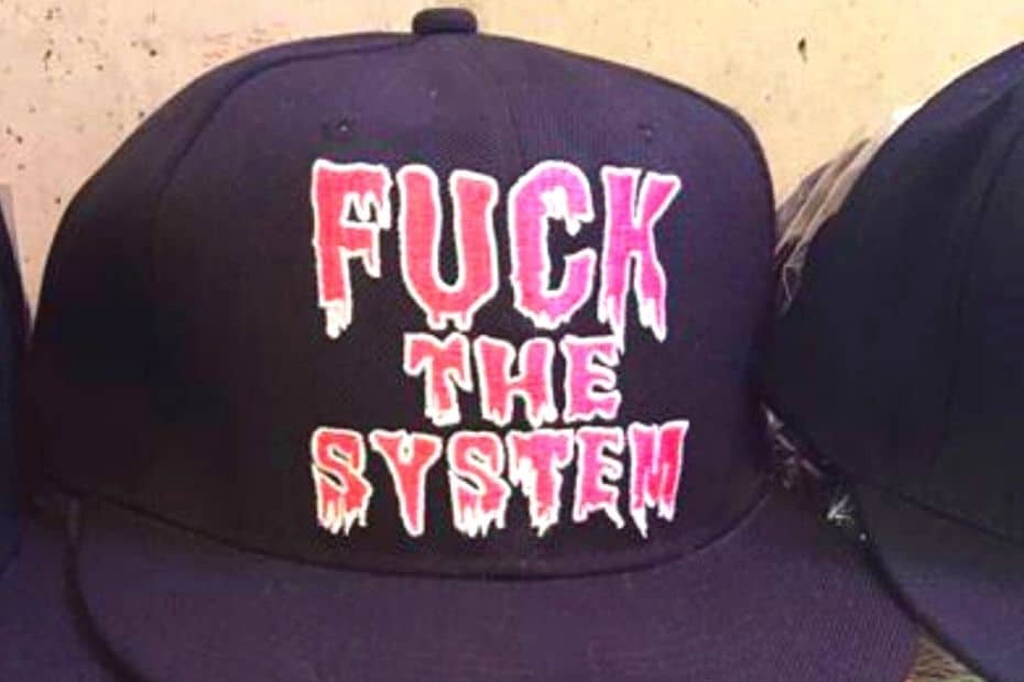 70 Funny Korean Signs, Images, And Konglish Fails 2024 32 Funny Korean Hat 1