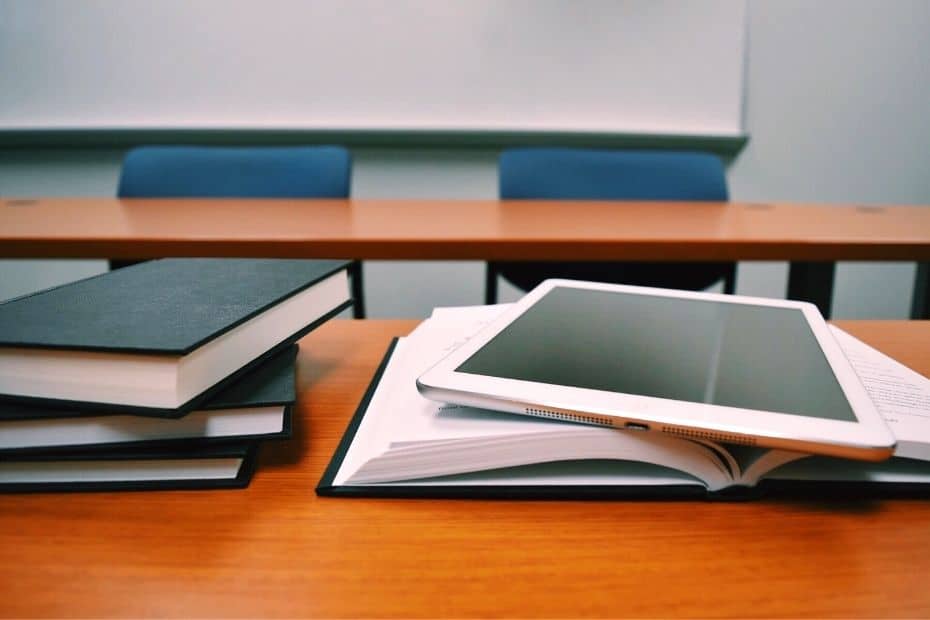 The EPIK Teaching Experience: What To Expect On EPIK 2024 4 How to prepare for an EPIK teaching experience.
