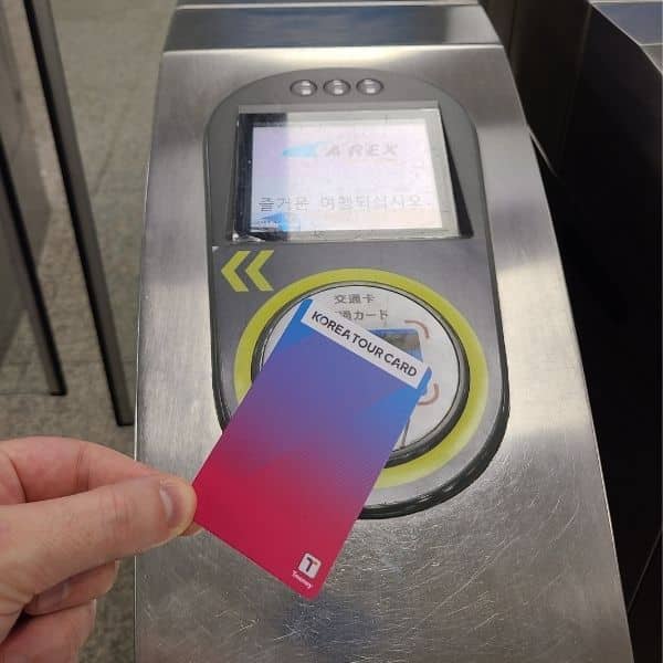 Korea's T-Money Card: The Ultimate Guide 2024 20 Using Korea Tour Card on Seoul Subway