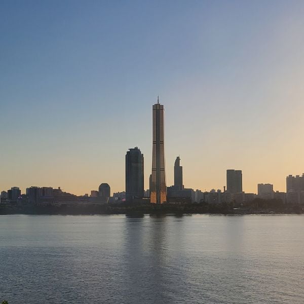 Seoul River Bus Service 2024: Travel The Han River By Boat 5 63 Building on Yeouido Island in Seoul