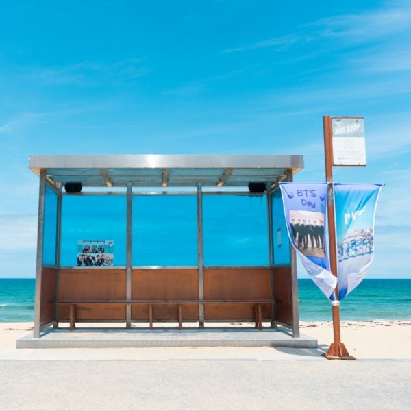 50 Unique Korean Experiences In Korea You'll Definitely Love 28 BTS Bus Stop In Gangneung