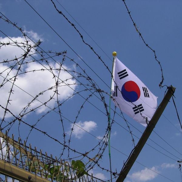 50 Unique Korean Experiences In Korea You'll Definitely Love 29 Korean flag at the DMZ