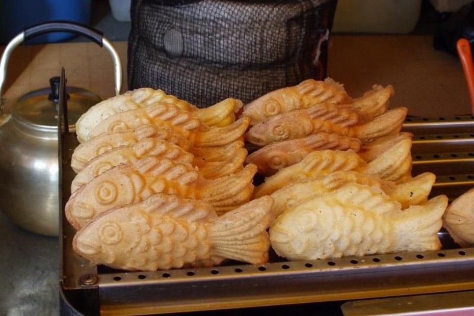 A Guide To Winter In Korea 2024: 20+ Best Winter Activities 17 Korean winter food shaped like fish